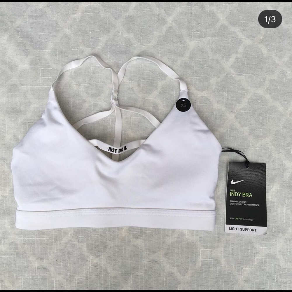 NIKE SPORTS BRA